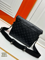Louis Vuitton Messenger MM Voyager M40510