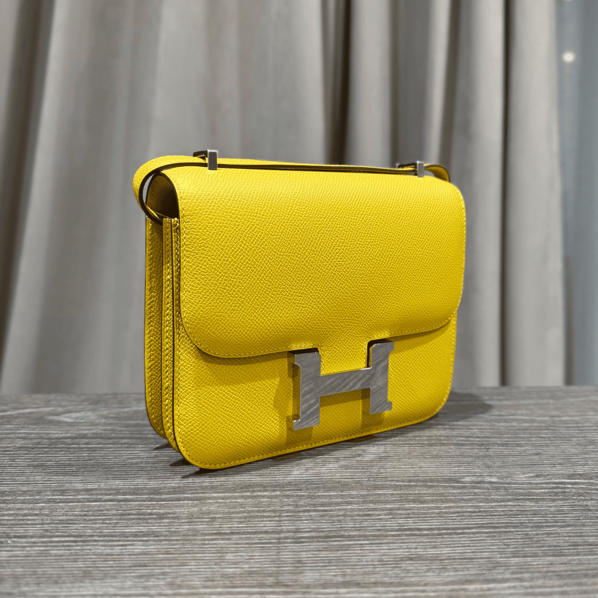Hermès Cumin Constance 18 Mini Mirror Epsom Palladium Hardware