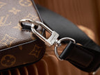 Louis Vuitton M46327 Avenue Slingbag NM