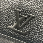 Louis Vuitton M83563 PILOT MINI BAG
