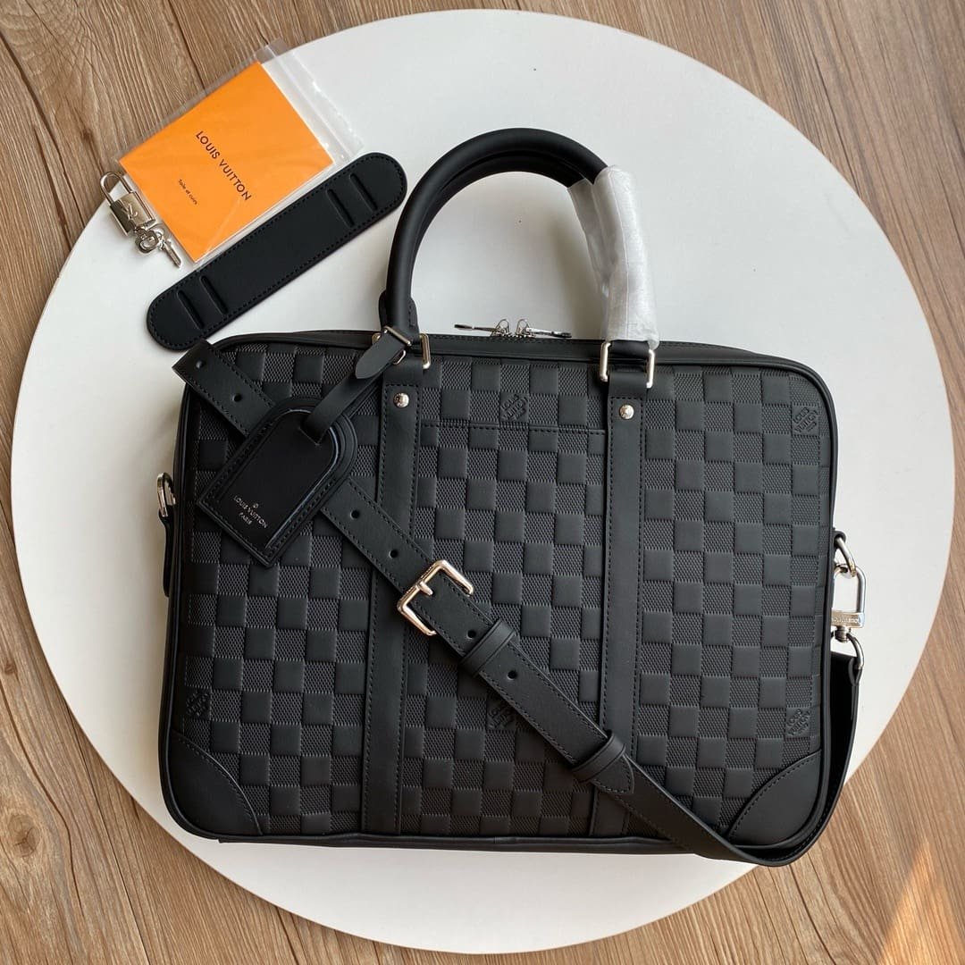 Louis Vuitton N40444 Porte-Documents Voyage PM