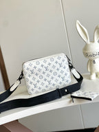 Louis Vuitton M24754 Trio Messenger